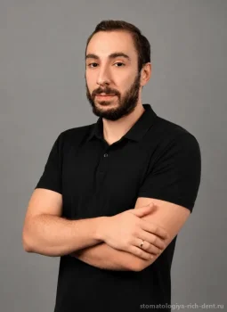 Джумаев Азамат Рустамович
